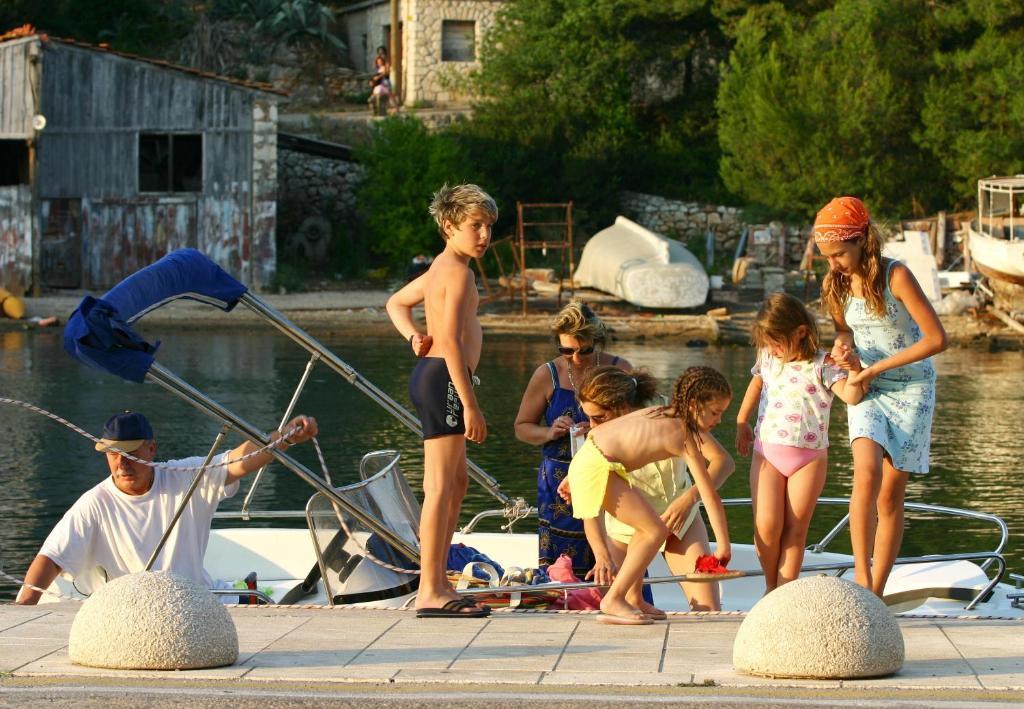 Villa Welcome Vrboska Exteriér fotografie